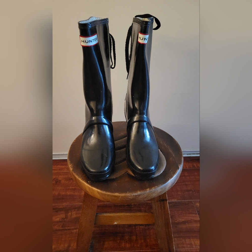 Black Hunter wedge rainboots sz 6/37